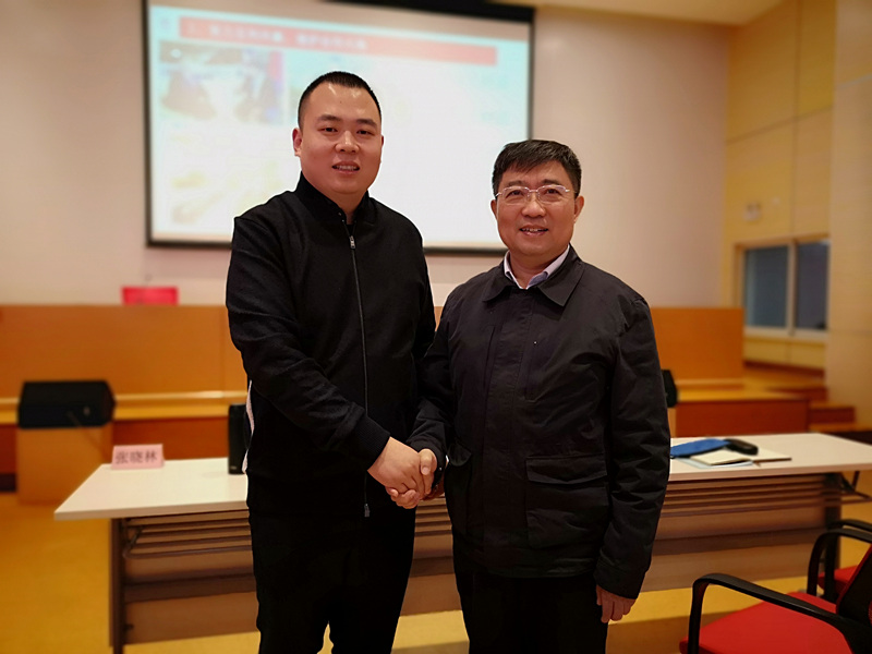 豫商赴滬，共研發(fā)展│許明月董事長參加民建河南省企業(yè)家會員班培訓(xùn)